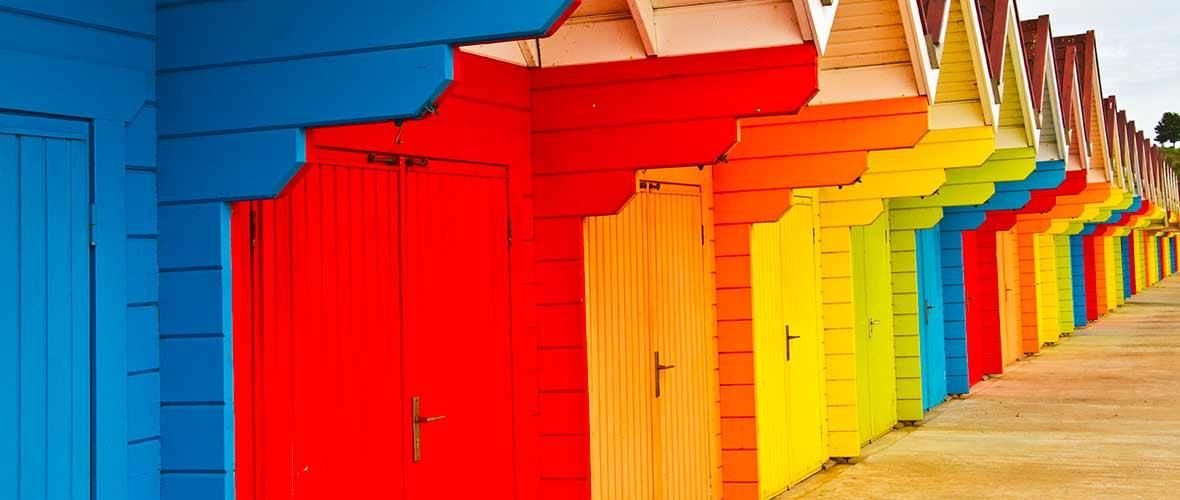 Travaux de peinture pour chalet de jardin